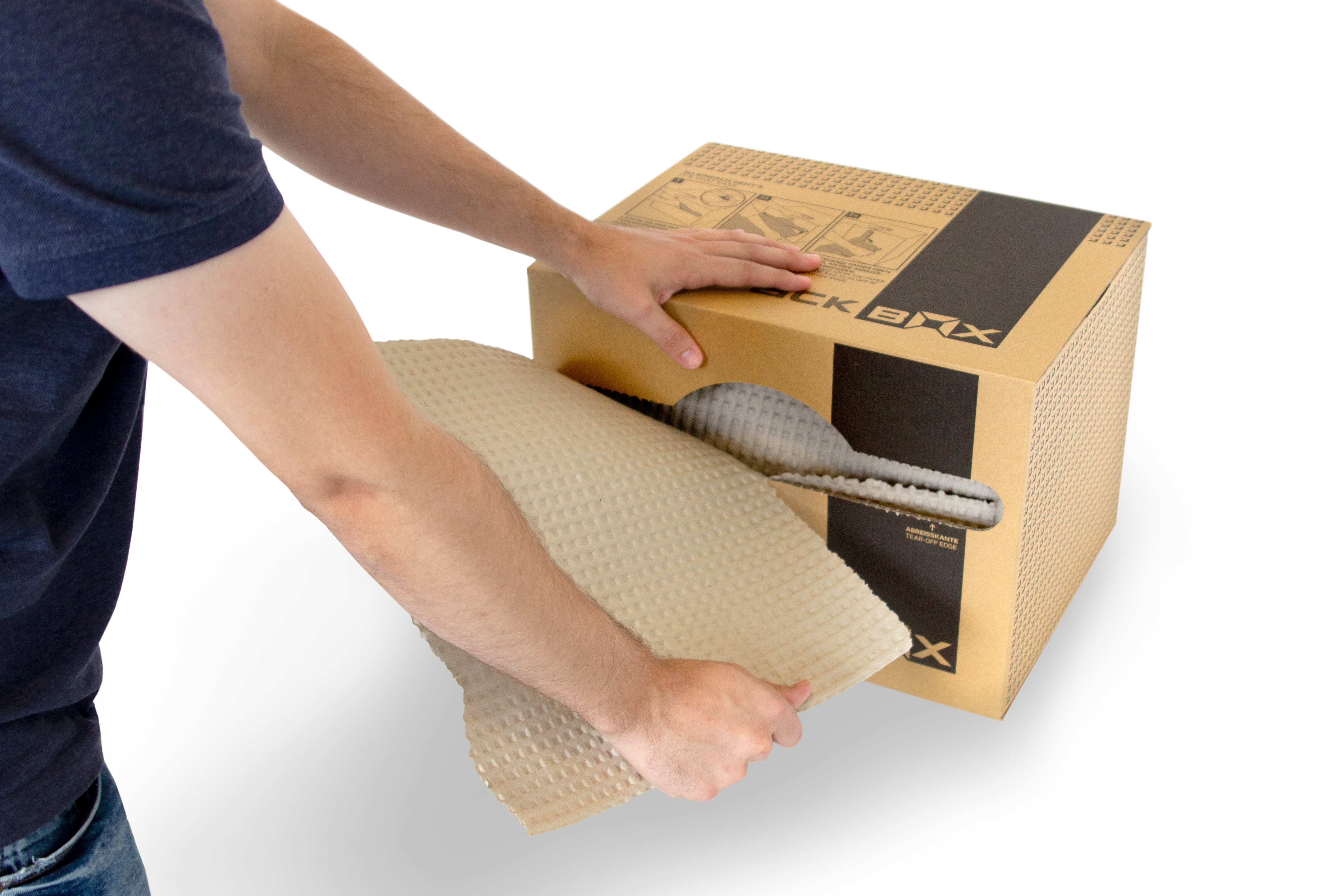 FormpackBox mobile Spendebox mit umweltfreundlichem Polsterpapier